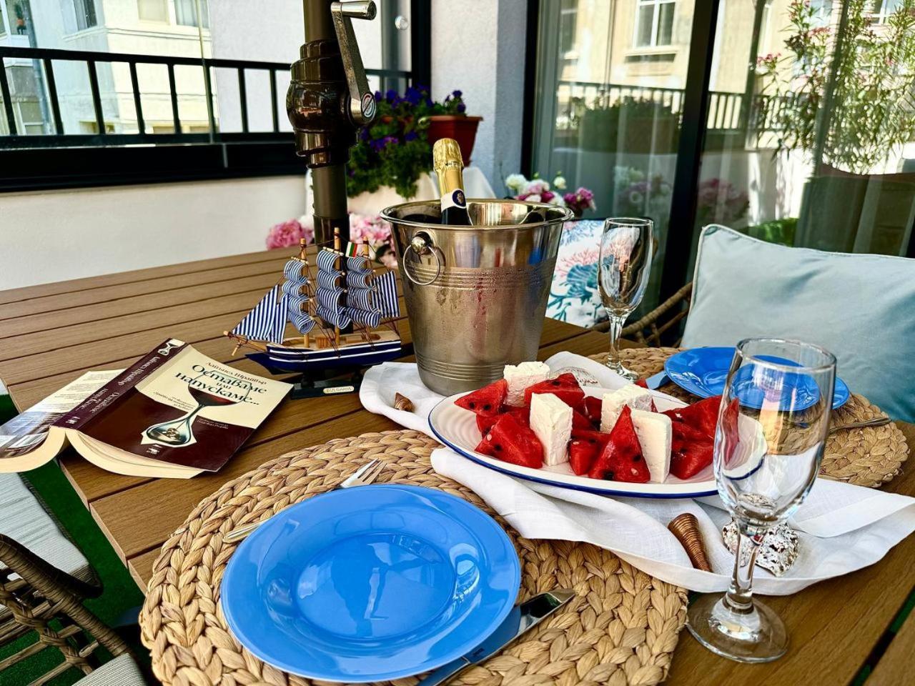 Sevastopol Apartments Várna Kültér fotó